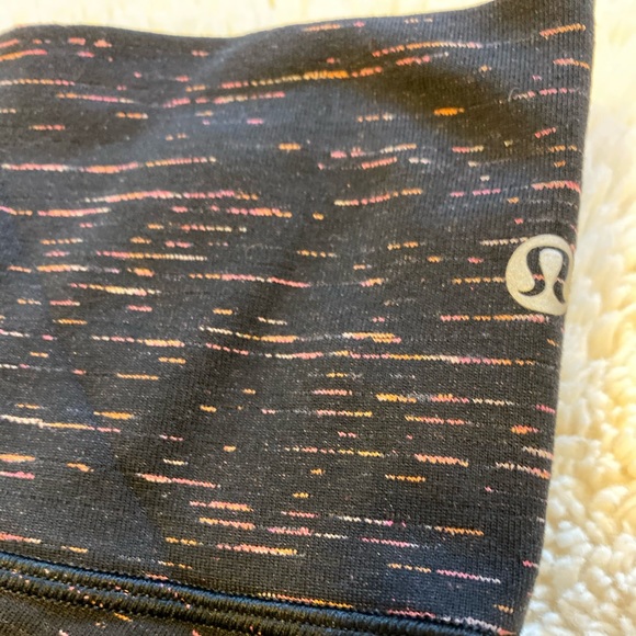 LULULEMON 7/8 BLACK SPACEDYE - Picture 2 of 8